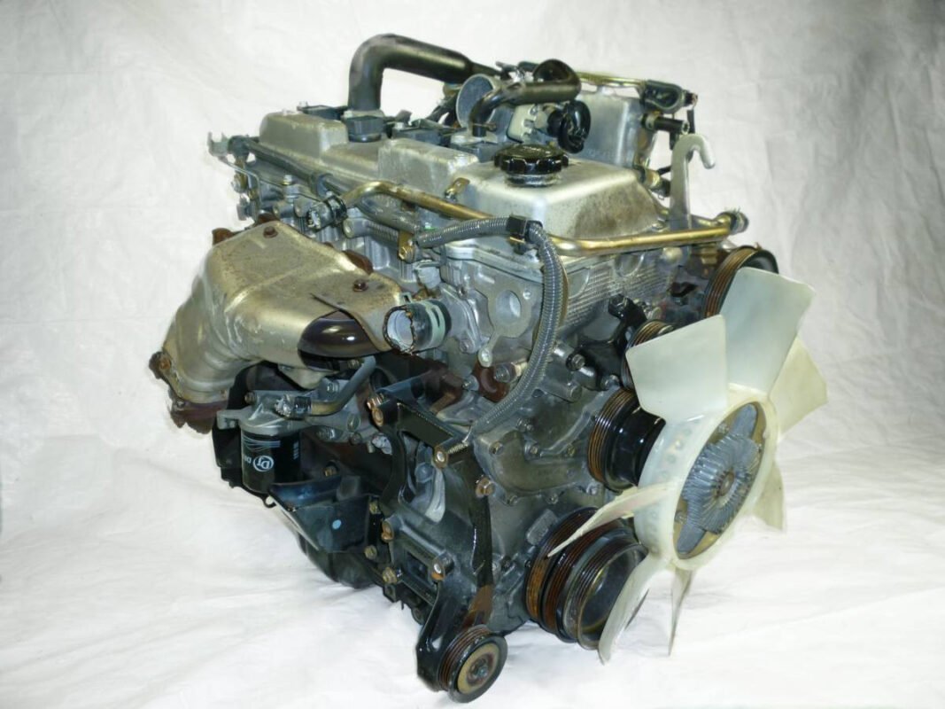 A JDM Toyota Tacoma 3RZ-FE 2.7L 4-Cylinder Engine (1996–2004)