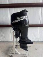 2005 Suzuki DF140 140HP 4-Stroke Outboard 25" Shaft