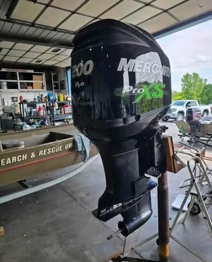 2016 Mercury 200HP Pro XS OptiMax