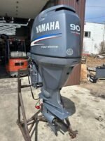 2009 Yamaha F90 90HP 4-Stroke EFI Outboard - 260 Hours, Power Trim
