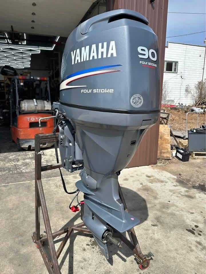 Yamaha F90 4-Stroke (1) 2009 Yamaha F90 90HP 4-Stroke EFI Outboard - 260 Hours, Power Trim - Image 1