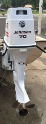 Johnson 70HP 2-Stroke Outboard Motor - 20" Shaft - Image 3