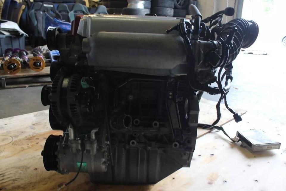 JDM Honda K20A Euro R/Type R Vtec Motor + 6spd LSD Transmission - Image 4