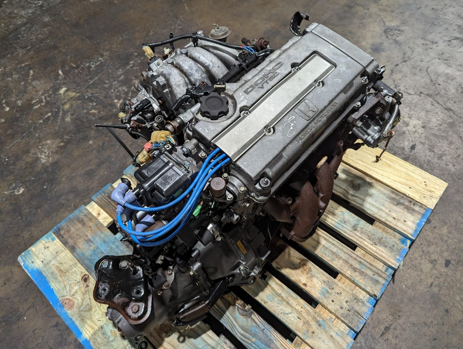 JDM Honda B18C 1.8L VTEC Engine + Cable LSD 5-Speed Transmission Y1 (Integra Spec) - Image 13